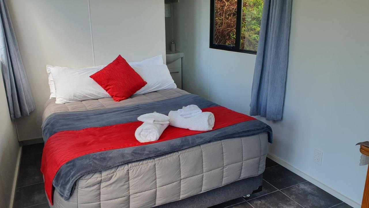 Kuratau Lakeview Studio Cabin 아파트 외부 사진